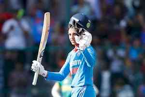Mandhana becomes second Indian woman to score 7000 international runs 