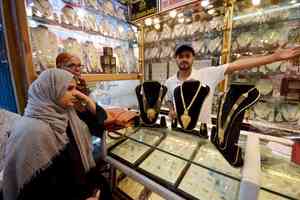 Indian jewellery sector revenue shoots up by over Rs 1 lakh crore in 5 years: Report