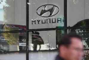Hyundai Motor's labour union in S.Korea votes in favour of strike as wage talks collapse