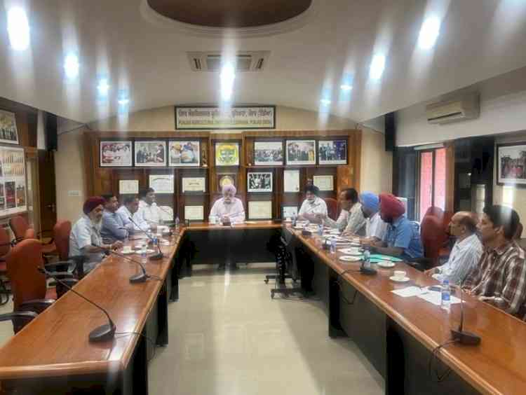 Punjab Cotton Factories and Ginners Association meets PAU VC to address cotton industry challenges