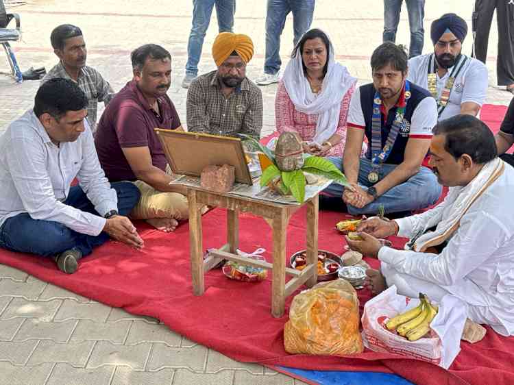 Punjab Kings and Round Table kickstart 3 Classroom project in Derabassi with Bhoomi Poojan ceremony