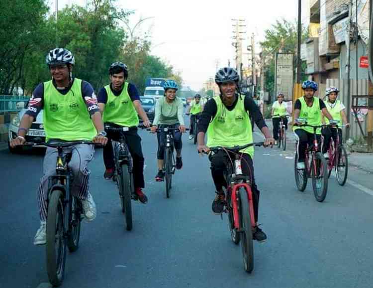 दोआबा कालेज के डीसीजे साईकलिंग क्लब द्वारा साईकिल रैली आयोजित