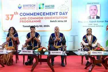 BIMTECH welcomes 480 students for the 37th commencement day