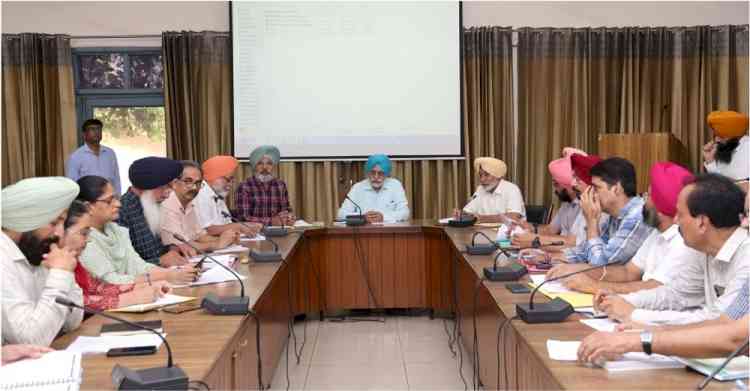 PAU promoting short duration rice varieties in water-deficit six Punjab districts