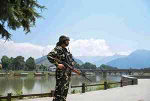 Srinagar records season's highest maximum temperature at 35.6 degrees Celsius