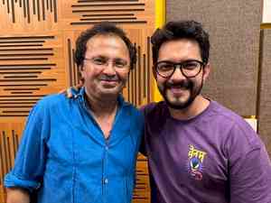 Nikhil Kamath reunites with Aditya Narayan for the song 'Awargi'