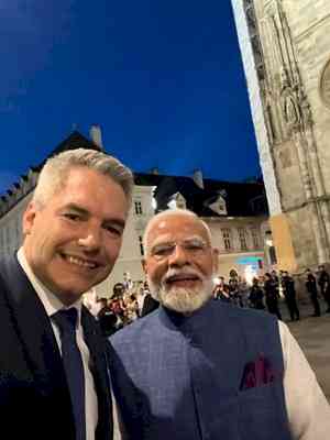 'Welcome to Vienna!': Austrian chancellor hosts PM Modi for private engagement