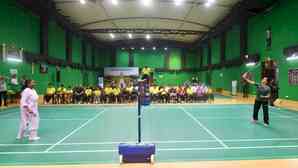 President Droupadi Murmu plays badminton with Saina Nehwal ahead of women's lecture series