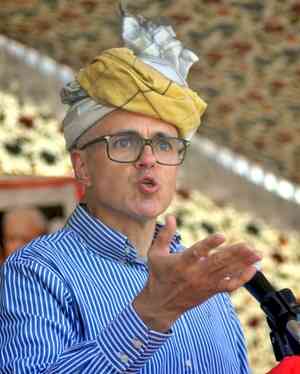 Omar Abdullah continues tirade against MHA amendment of J&K business rules