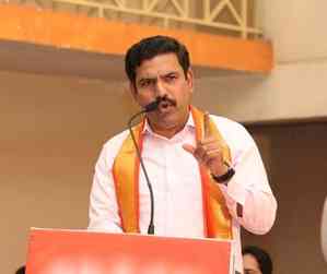 Introduce bill or face wrath of Kannadigas: K’taka BJP to Cong govt