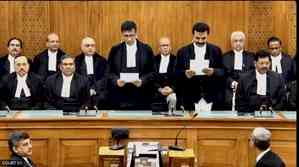 Two new judges sworn-in, SC at full strength