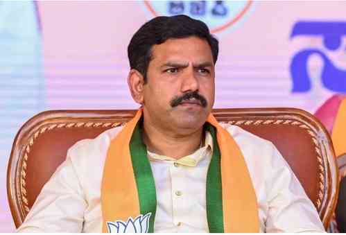 K’taka govt should address underperformance of other sectors before IT: BJP 