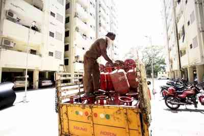 Number of LPG consumers in India surge by 125 per cent in last 10 years