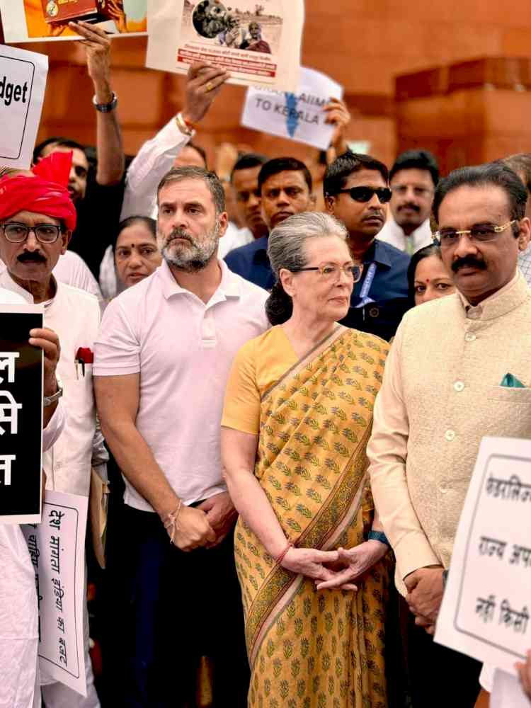 Protest by INDIA Bloc at Parliament