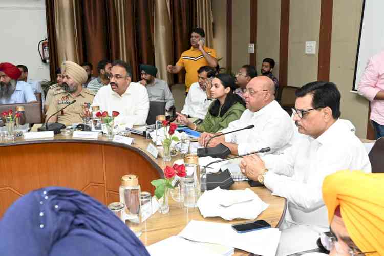 Vidhan Sabha committee on Local Bodies reviews different projects in Ludhiana