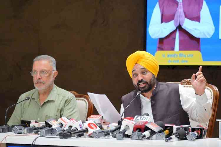 Punjab CM slams Union Govt for 'Deliberate' Delay in releasing ₹1000 Crore for Healthcare