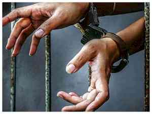 Bihar: 11 cybercriminals arrested in Nawada