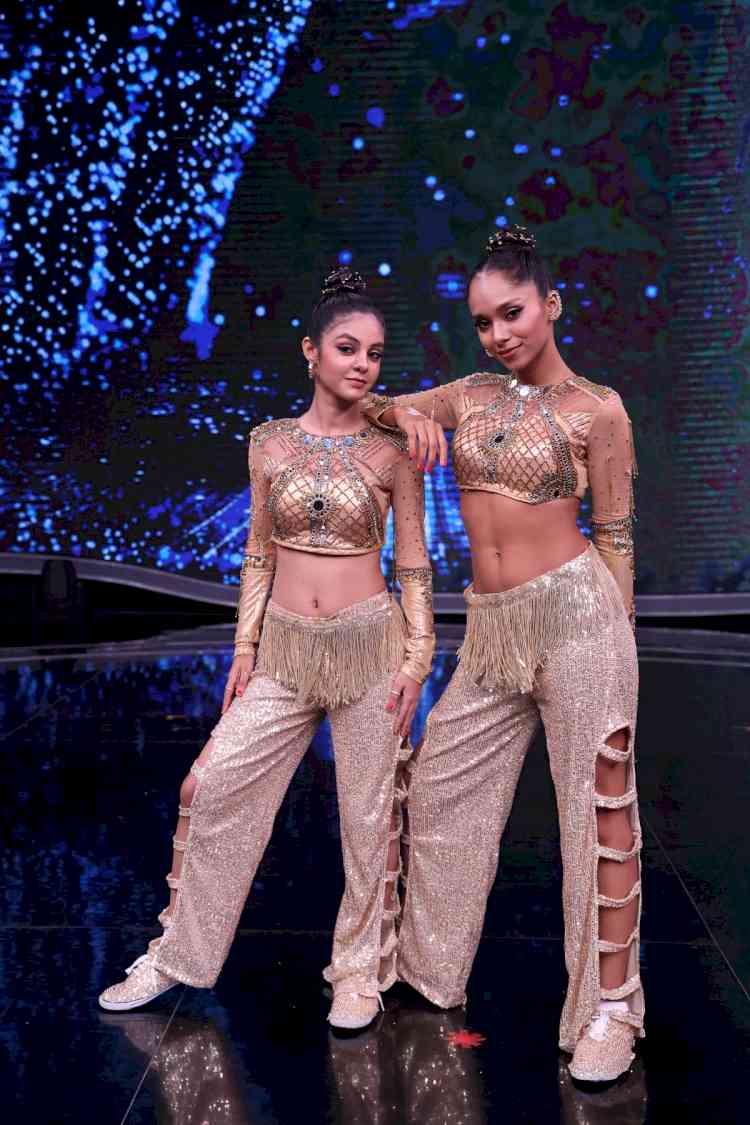 On India’s Best Dancer 4, Karisma Kapoor sees a spark of the world’s greatest entertainers, Jennifer Lopez or Beyoncé, in contestant Chitrakshi Batra. 