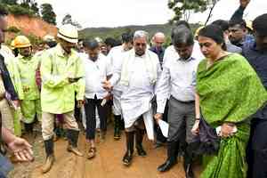 CM Siddaramaiah visits rain-ravaged regions of coastal K'taka, pulls up NHAI official