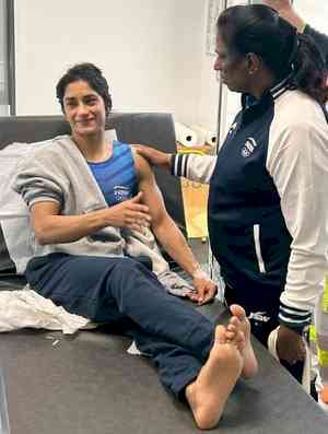 Paris Olympics: PT Usha, CMO give medical update after meeting Vinesh Phogat