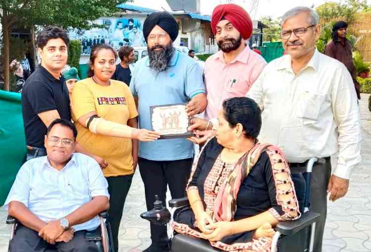 Social Activist Vipul Narang steps forward to help divyang athlete