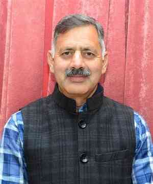 Himachal minister reviews township project aims to decongest Shimla