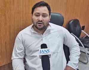 Unlike Lalu Prasad’s tenure, Railways deteriorated under NDA: Tejashwi