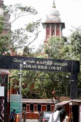 Madras HC: No rally carrying Tricolour should be prohibited on I-Day