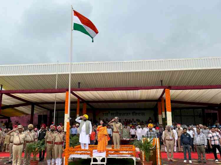 78th Independence Day: Local Bodies Minister Balkar Singh Hoists Tricolour