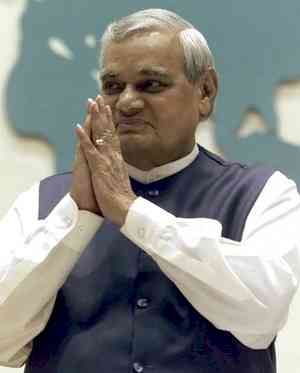 Prez Murmu, PM Modi pay tributes to Atal Bihari Vajpayee on his death anniversary