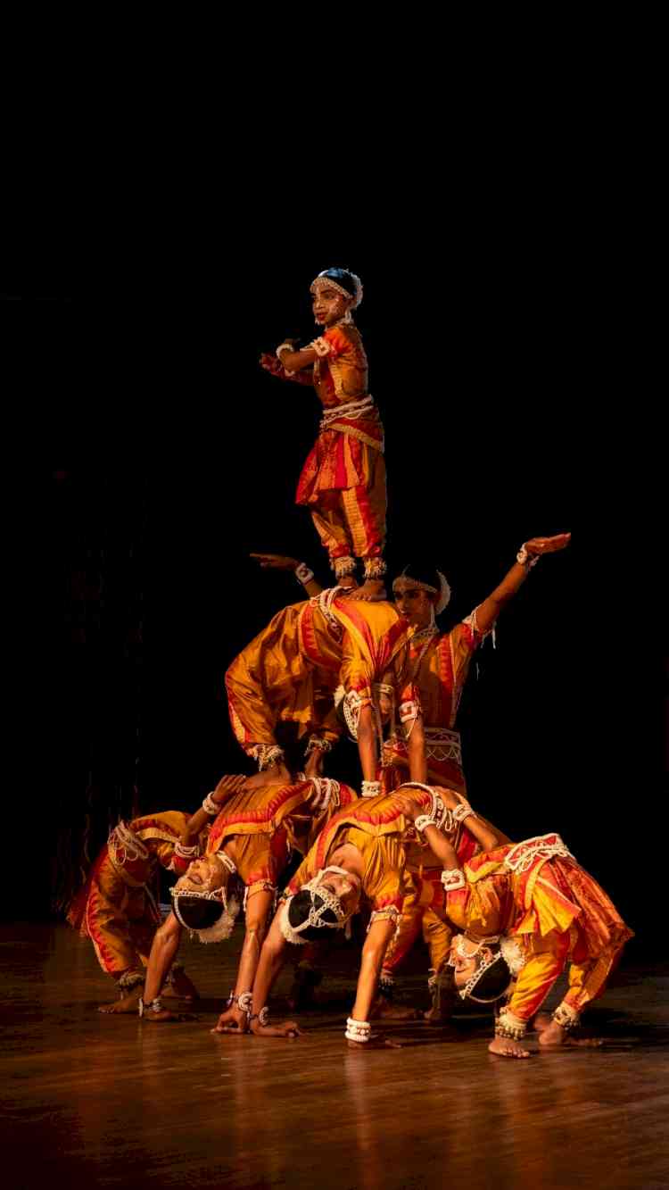 IIT Roorkee hosts mesmerizing Gotipua Dance Performance by SPIC MACAY