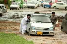 20 killed in 24 hours in Pakistan, monsoon toll touches 215