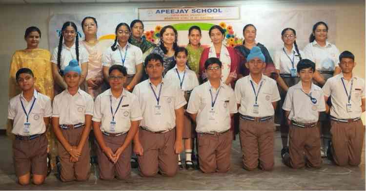 English Declamation Competition at Apeejay School