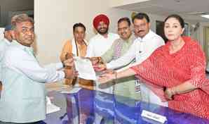 Ravneet Singh files nomination as BJP candidate for RS bypolls