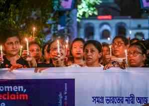 'Cry for Justice': Eminent personalities call for serious introspection of law & order in Bengal