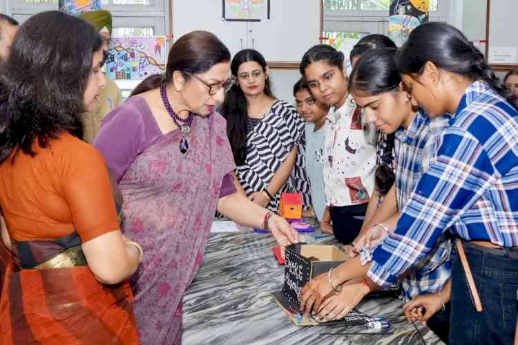 KMV celebrates National Space Day with full zeal and enthusiasm