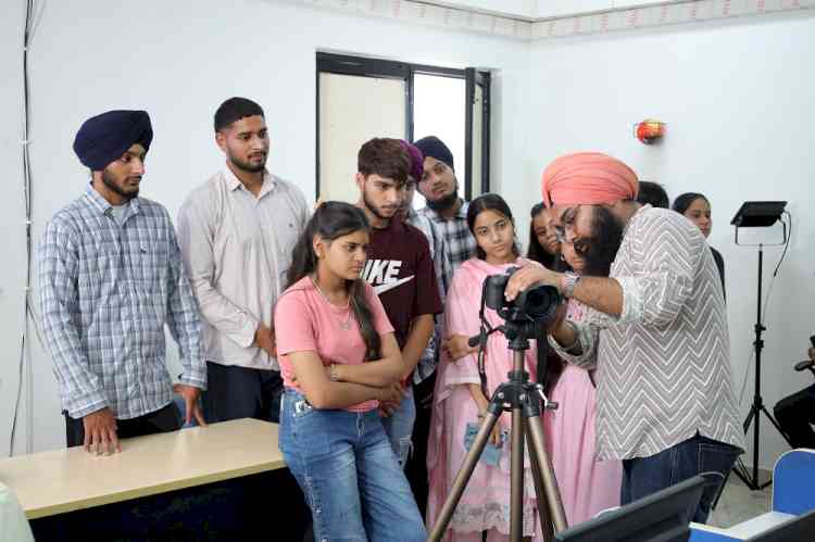 IKGPTU Department of Journalism celebrates “World Photography Day”