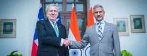 Chile's ministers visit Mumbai, hail India's rise as an economic giant