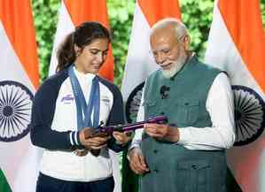 'I was 16 when PM Modi told me I would be successful', recalls Olympic medallist Manu Bhaker