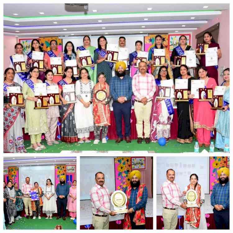 Des Raj Vedhera Memorial Best Teacher Awards 2024