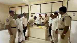 Telangana cop celebrates Cong leader’s birthday in police station, shunted