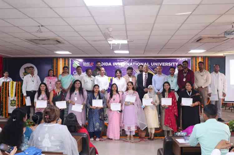 Noida International University celebrates Foundation Day and Teacher's Day with enthusiasm