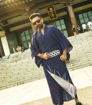 Sheykhar Ravjiani pays homage to Japan's beautiful tradition as he dons kimono 