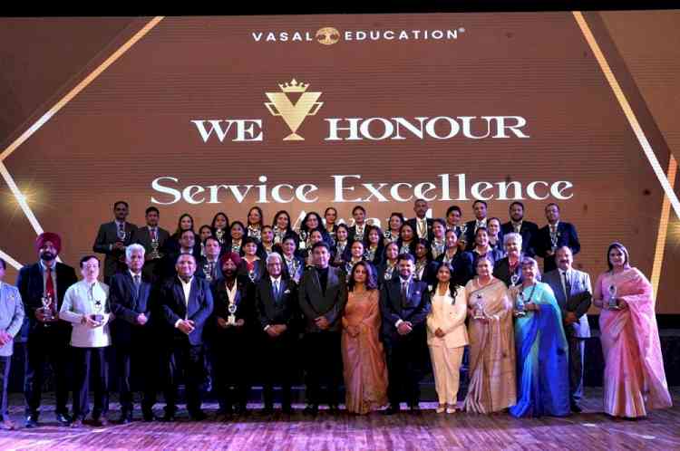 Vasal Education celebrated “We Honour” a Special Award Ceremony for Academic and Administrative staff