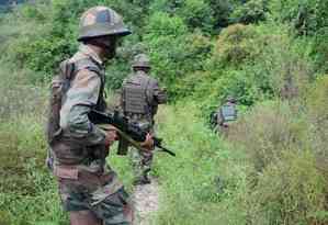 J&K: One soldier killed, three injured in Kishtwar encounter (Lead)