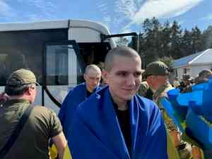 49 Ukrainian prisoners of war released from Russian captivity: Zelensky