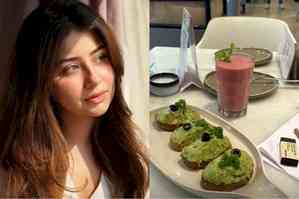 ‘Ye Hai Mohabbatein’ actress Aditi Bhatia enjoys a leisurely solo dining experience, savouring this delicacy