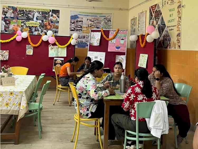 Innovative protein-packed recipe delight visitors at Poshan Maah Cafeteria