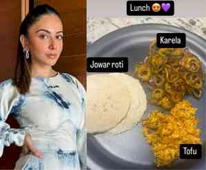 Rakul Preet dishes out health goals with 'jowar roti, karela & tofu' lunch on ‘De De Pyaar De 2’ set