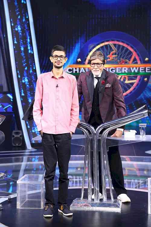 Big B motivates contestant Chander Prakash on KBC 16